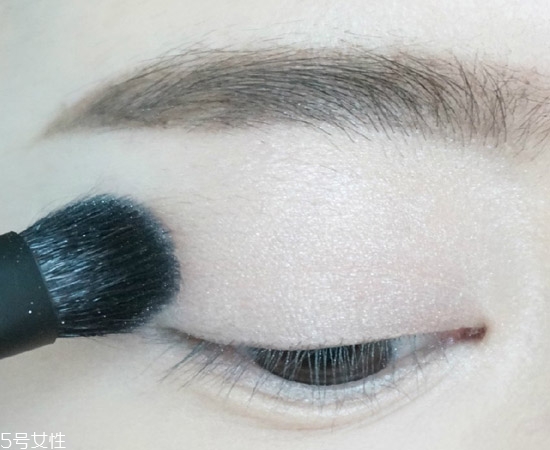 桃花眼妝容好看嗎？桃花眼妝容教程