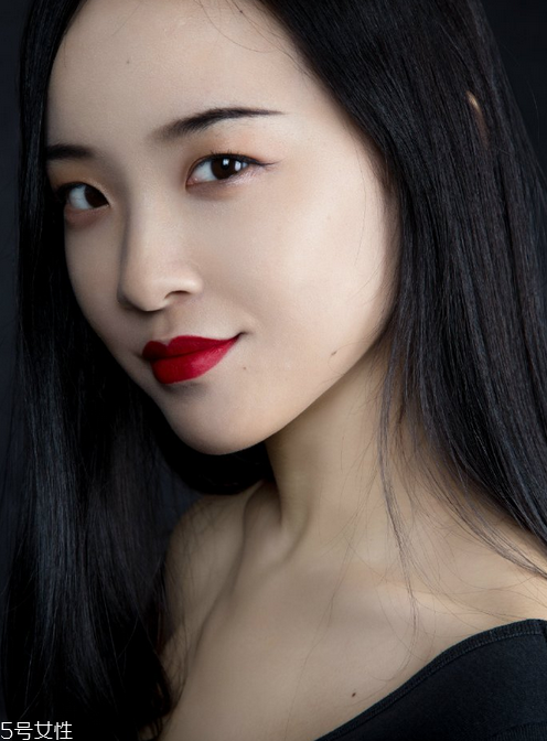 內(nèi)雙怎樣畫眼線成外雙？單眼皮內(nèi)雙女生福音