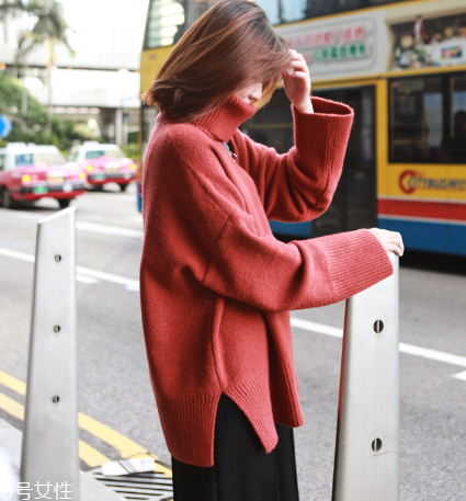 紅色毛衣配什么外套？冬季搭配風(fēng)度與溫度共存