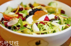 飲食護(hù)膚究竟有沒有效？不挑食才護(hù)膚