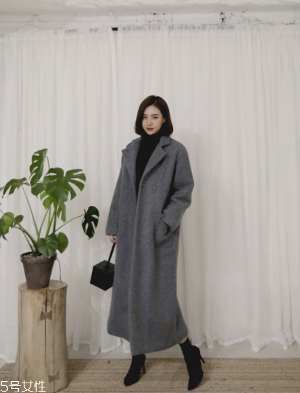過膝大衣適合什么身材？這樣穿絕對(duì)美上天
