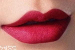 啞光唇色不適合哪類人？唇薄避免使用啞光色