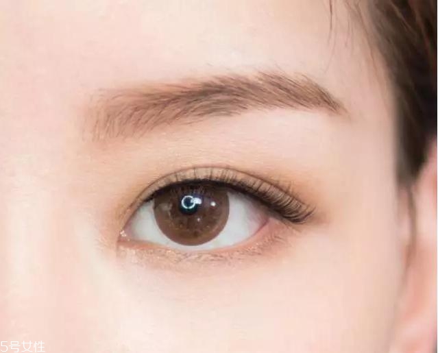 網(wǎng)紅的妝都是怎么化的？論女生眼妝的重要性