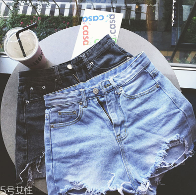 冬天怎么穿暖和又顯瘦？杜絕臃腫美美過(guò)一冬