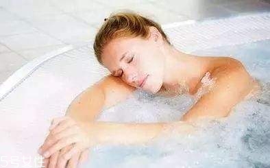 運動后什么時候可以洗澡？半小時后為宜