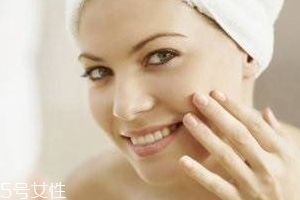 精華水購(gòu)買要注意哪些成分？看清成分排位