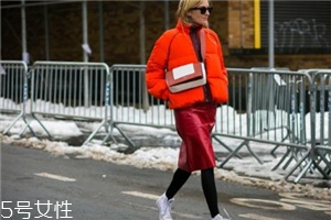 冬天襪子怎么搭配？冬季襪子這樣穿才時(shí)尚