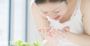 用毛巾洗臉可以嗎？油皮和中性皮可以