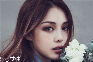 2018秋冬酒紅色眼妝怎么畫？神秘又有女人味的妝容