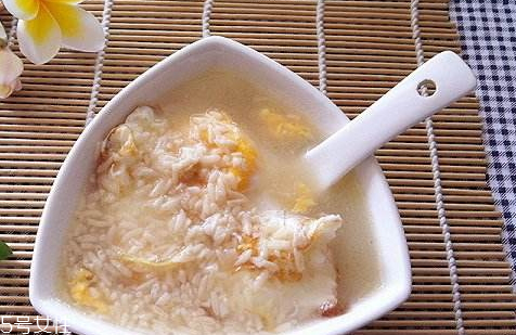 米酒雞蛋可以豐胸嗎 米酒雞蛋食譜 米酒雞蛋可以豐胸嗎 米酒雞蛋食譜