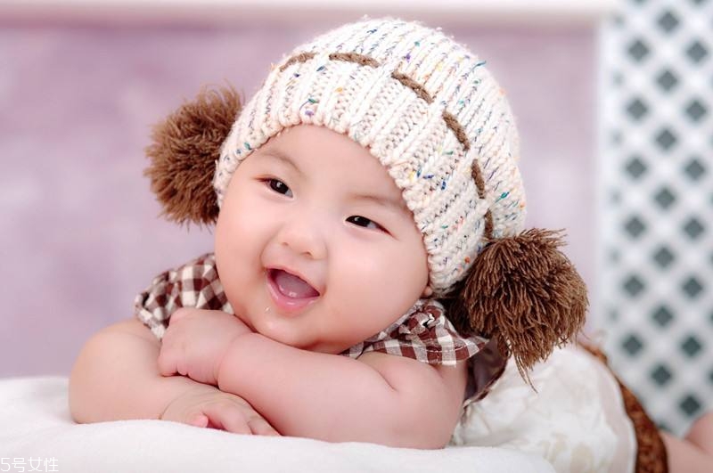 怎樣防止嬰幼兒弱視問題？三種方法合理預防