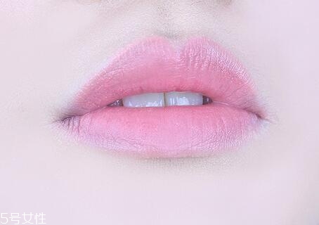 西柚色眼影怎么畫(huà)？教你畫(huà)高冷女神妝容