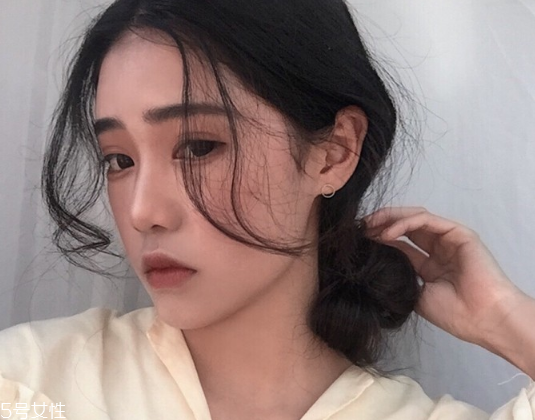 楓葉妝要掌握哪些要點(diǎn)？顯白又不挑皮