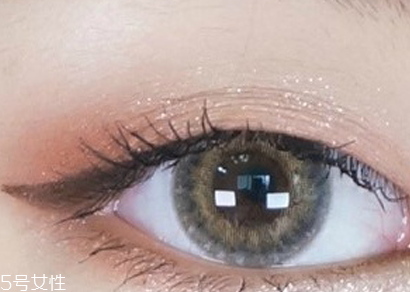 單眼皮怎么化大眼妝？媲美開眼角的大眼妝