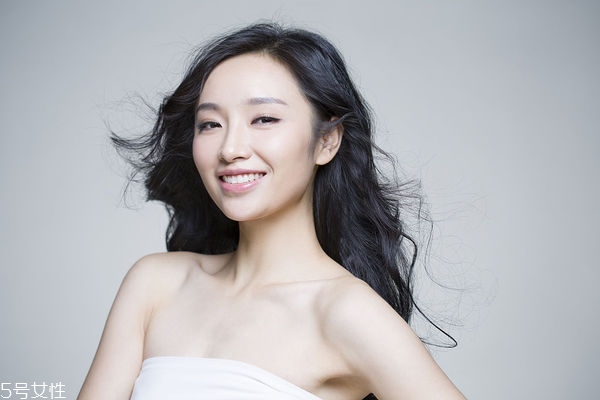 酸奶和什么一起吃可以豐胸？和這些搭配是絕配