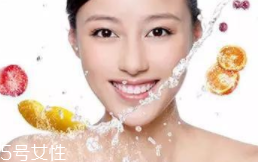 補(bǔ)水貼片面膜適合什么膚質(zhì)？不分膚質(zhì)