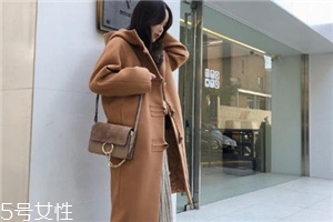 大衣上的霉點怎么去除？這樣做霉點輕松去除