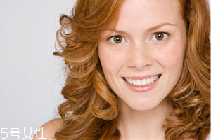 怎樣縮短開眼角疤痕消失時(shí)間？開眼角手術(shù)后這樣護(hù)理最好