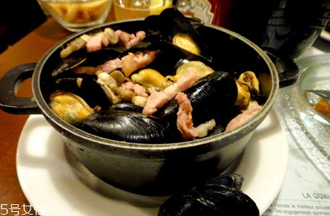 淡菜可以煲什么湯 淡菜排骨湯食譜 淡菜可以煲什么湯 淡菜排骨湯食譜