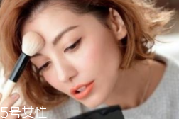 粉底液色號(hào)選錯(cuò)了怎么辦？可以充當(dāng)高光或陰影