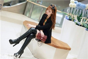 冬天過膝靴怎么搭配衣服？這個冬天酷炸天