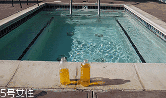 游泳時(shí)為什么尿意更重？心理生理雙重原因