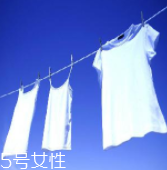 內(nèi)褲和襪子一起洗會(huì)有哪些危害？分情況對(duì)待