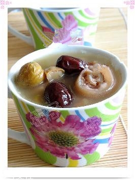 豬尾巴的功效與作用 吃豬尾巴的好處 豬尾巴的功效與作用 吃豬尾巴的好處