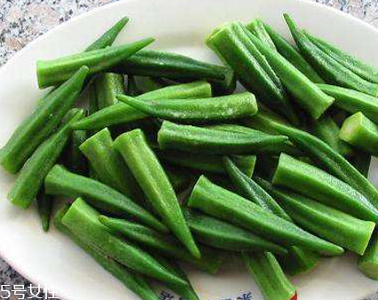 吃秋葵能喝酒嗎？炎夏秋葵忌和啤酒同食