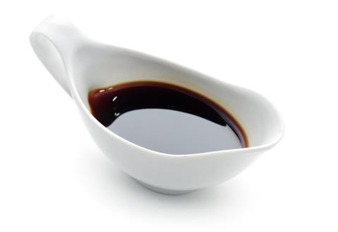 開眼角后多久可以吃辣？開眼角后不宜吃過多醬油