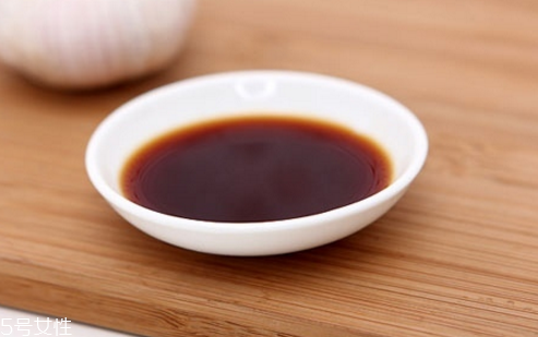 開眼角后哪些食物要忌口？開眼角后吃這些能促進傷口修復(fù)