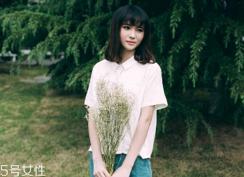 怎么選擇適合自己的襯衫？穿對(duì)了顯年輕