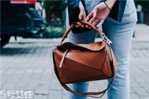 loewe包包怎么樣？舉手投足盡顯優(yōu)雅