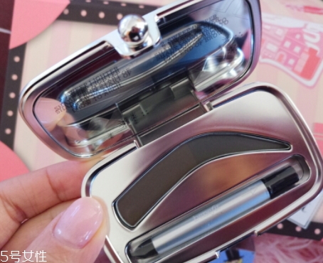 眉粉可以當(dāng)眼影用嗎？教你用眉粉畫(huà)眼影