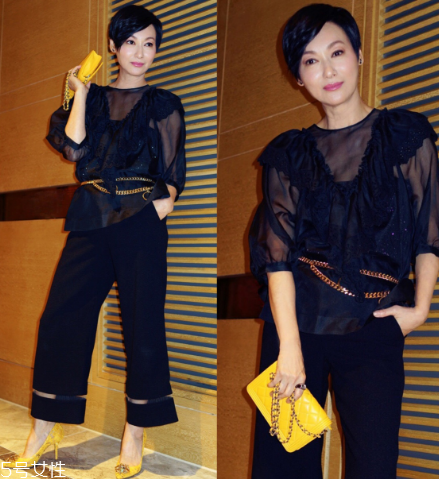 怎么穿衣服有女人味？跟著她學(xué)就對(duì)了