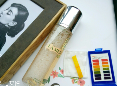 海藍(lán)之謎煥膚水適合干皮嗎？海藍(lán)之謎煥膚水產(chǎn)品評(píng)測(cè)