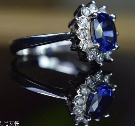 藍(lán)寶石代表什么意義？這幾種寓意你知道嗎