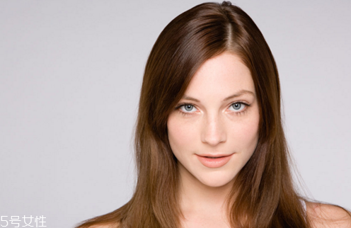 經(jīng)期能做雙眼皮嗎？割雙眼皮失敗方法