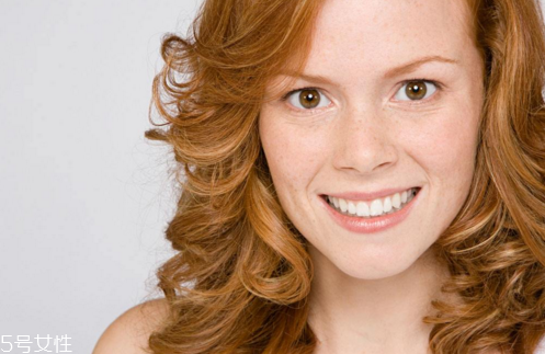 什么是孕睫術(shù)？這樣護(hù)理睫毛維持時間長