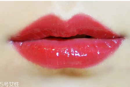唇釉成膜會怎么樣？唇釉的四種涂法