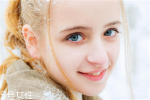 孕睫術(shù)多久后做美瞳線？孕睫術(shù)眼睛腫緩解小妙招