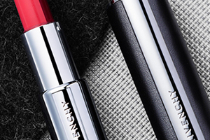 紀(jì)梵?？诩t什么味道？老年代的脂粉味