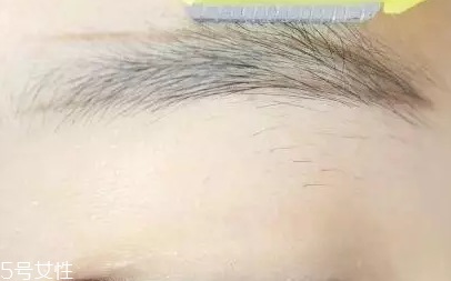 自然不做作的毛流眉怎么畫(huà)？紋理清晰有弧度