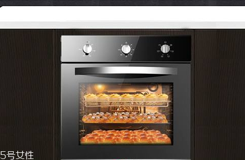 烤箱為什么一會兒亮一會不亮 屬于正?，F(xiàn)象