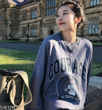 衛(wèi)衣可以單穿嗎？單穿一定要洗干凈