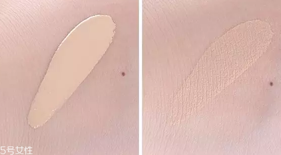 涂粉底液如何避免假面？少量多次慢慢調(diào)整