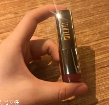 MILANI口紅哪款顏色適合秋冬？77低調嫩膚色