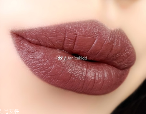 ysl新款啞光唇釉好用嗎？持久不拔干