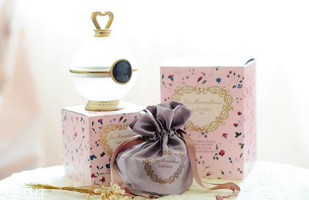 laduree花瓣腮紅好用嗎？貴婦專用彩妝線