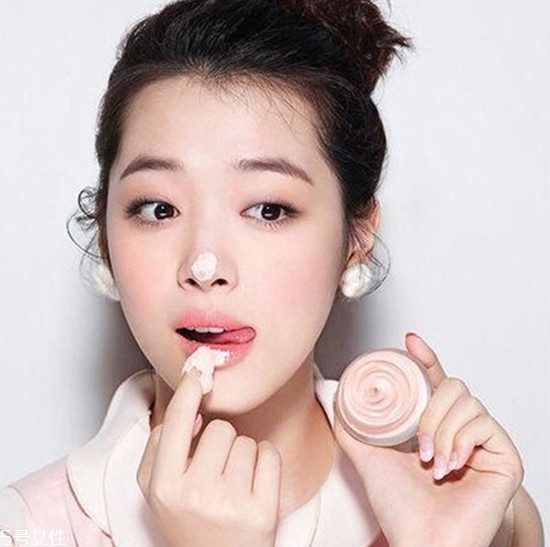 嘴唇上長(zhǎng)泡不疼怎么辦 7種方法教你解決 嘴唇上長(zhǎng)泡不疼怎么辦 7種方法教你解決